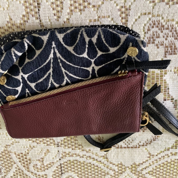 Hammitt, navy and wine colored Crossbody bag - Picture 1 of 5